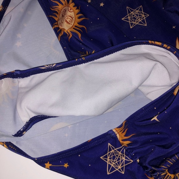 🎉HP 🎉 Universe Bikini Bottom Size 14 - Picture 8 of 8